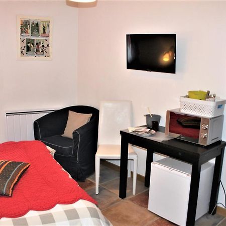 Logis Hotel La Villa Boucicaut Chalon-sur-Saone Bagian luar foto