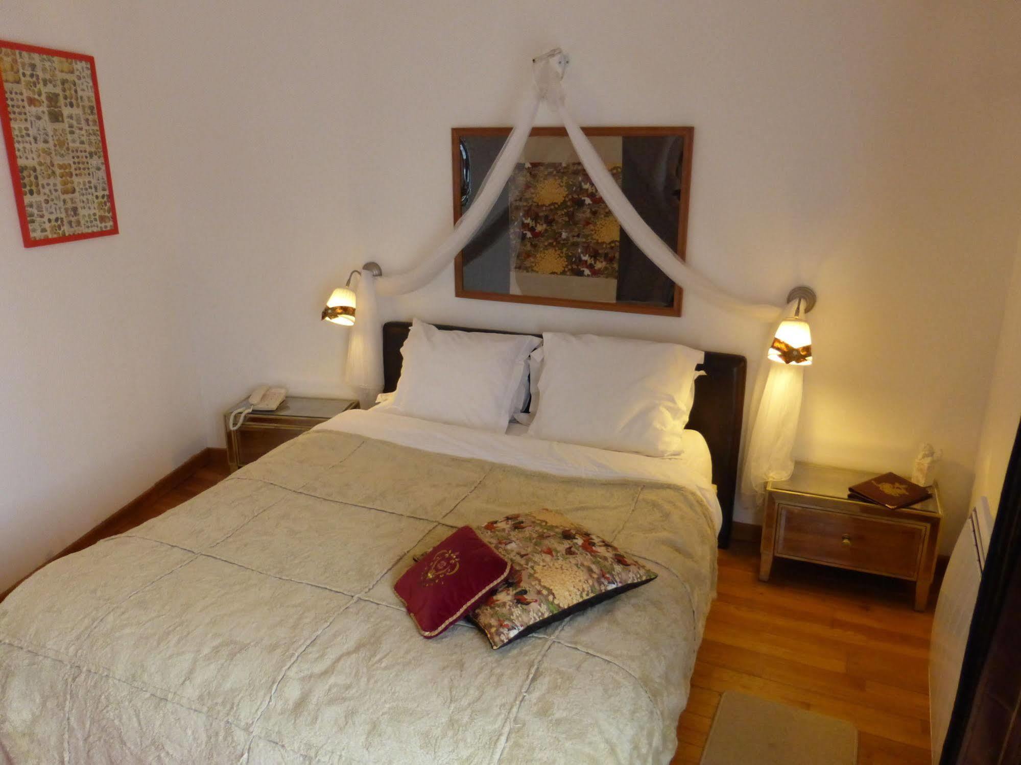 Logis Hotel La Villa Boucicaut Chalon-sur-Saone Bagian luar foto