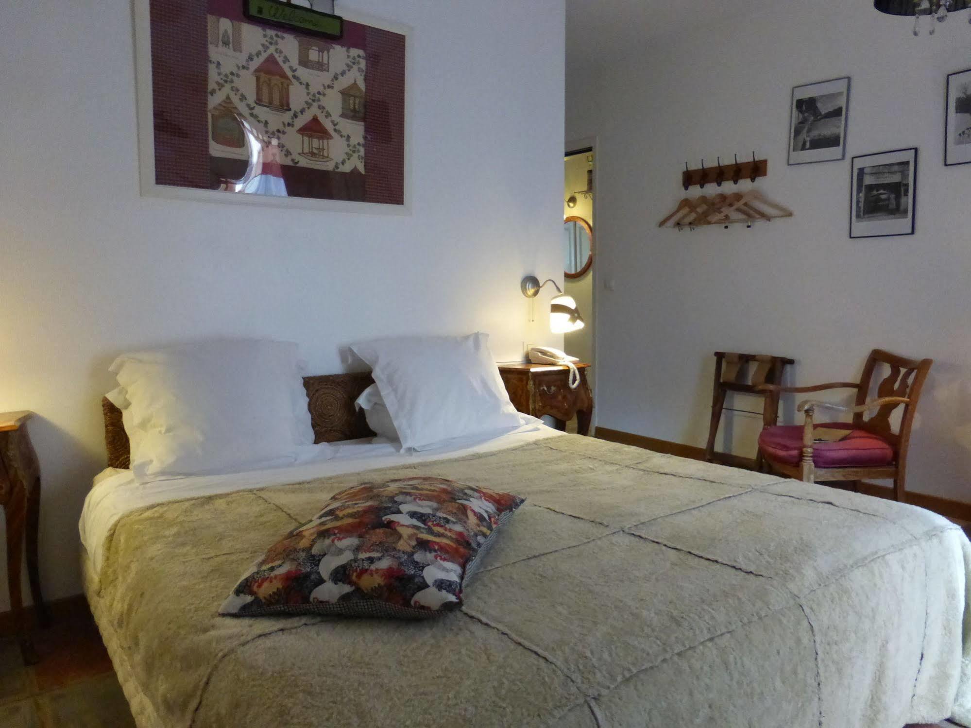 Logis Hotel La Villa Boucicaut Chalon-sur-Saone Bagian luar foto