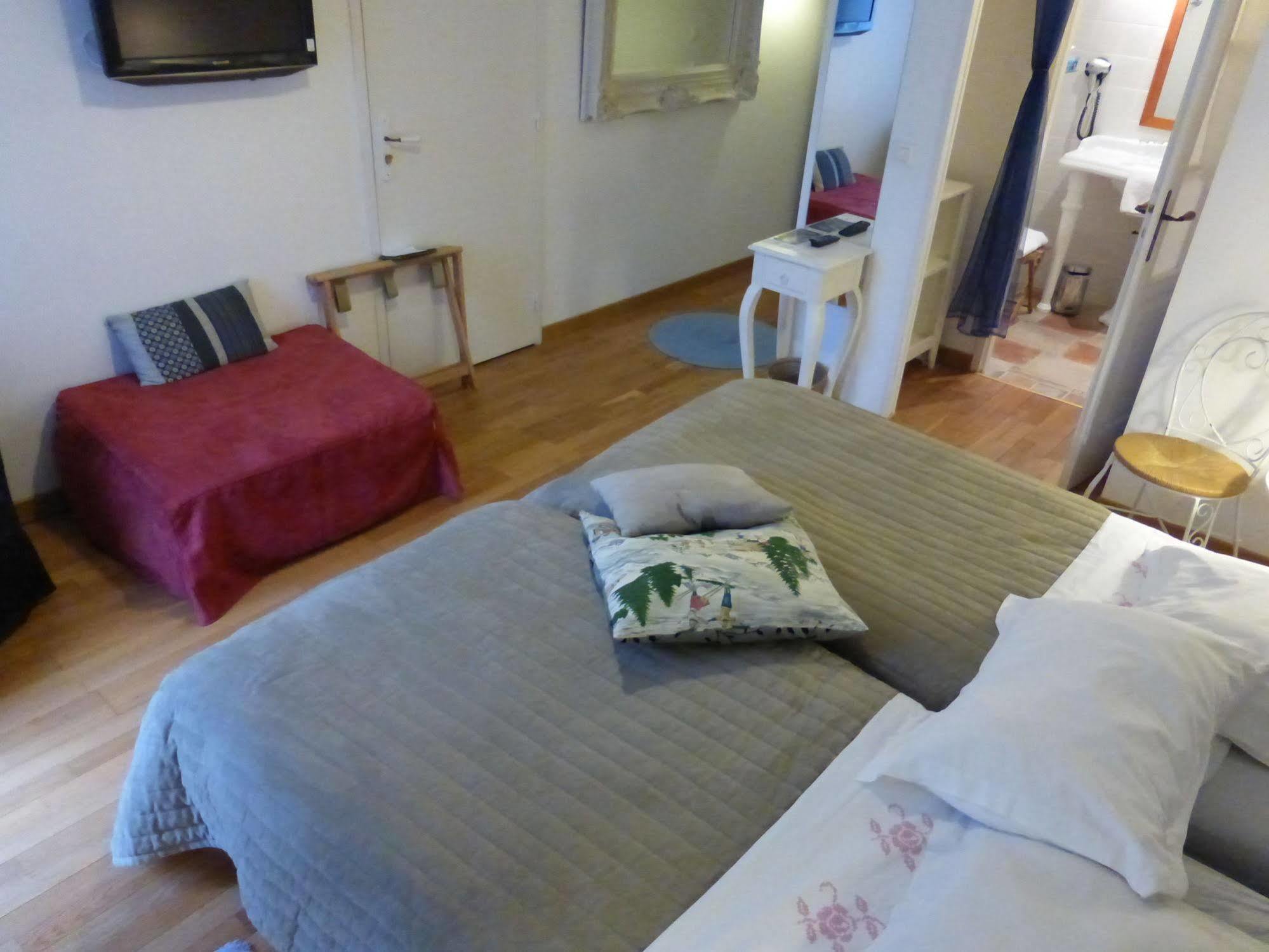 Logis Hotel La Villa Boucicaut Chalon-sur-Saone Bagian luar foto