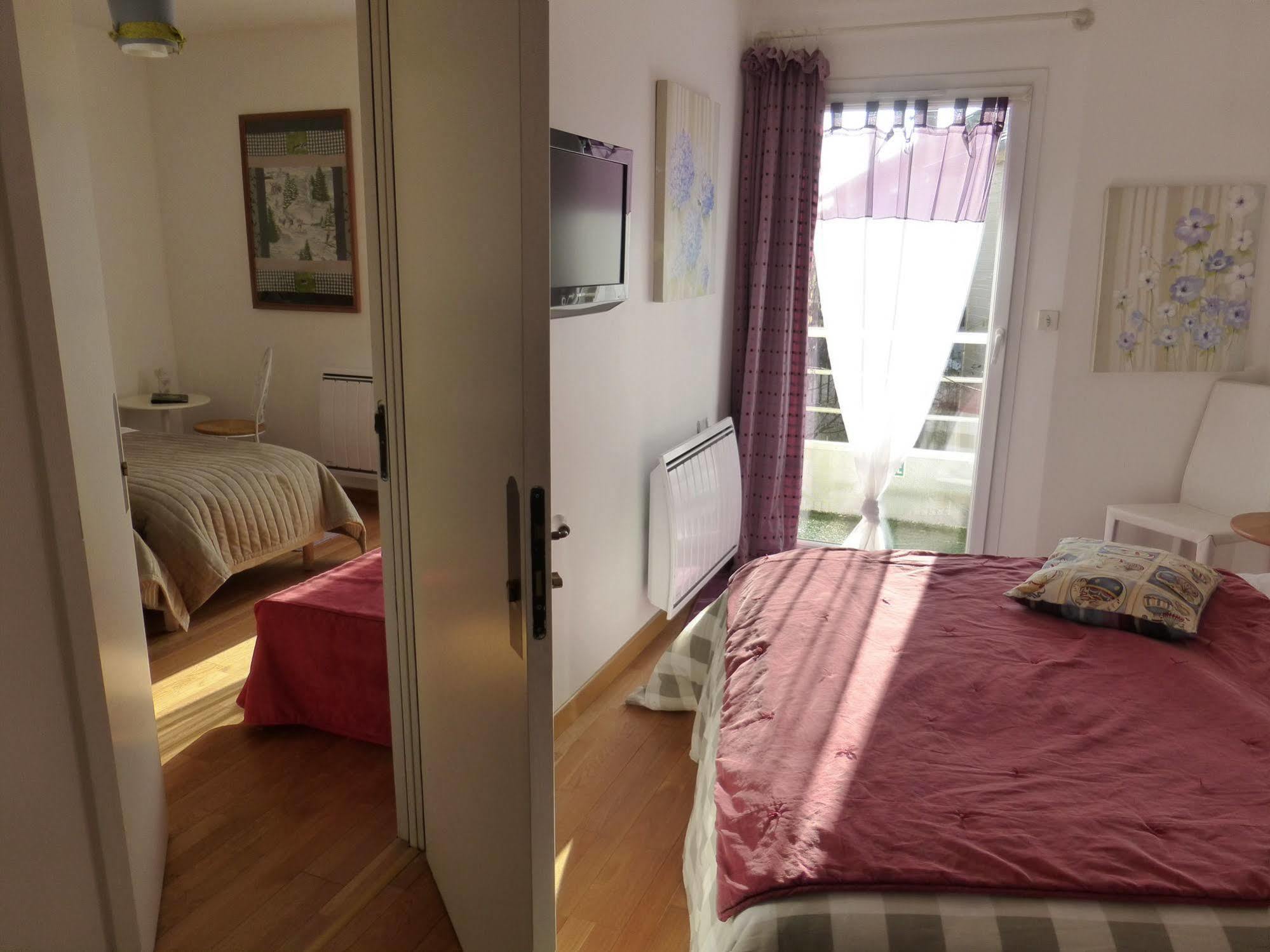 Logis Hotel La Villa Boucicaut Chalon-sur-Saone Bagian luar foto