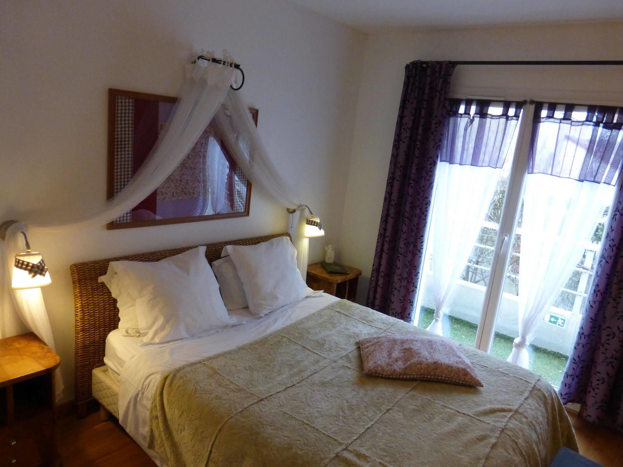 Logis Hotel La Villa Boucicaut Chalon-sur-Saone Bagian luar foto