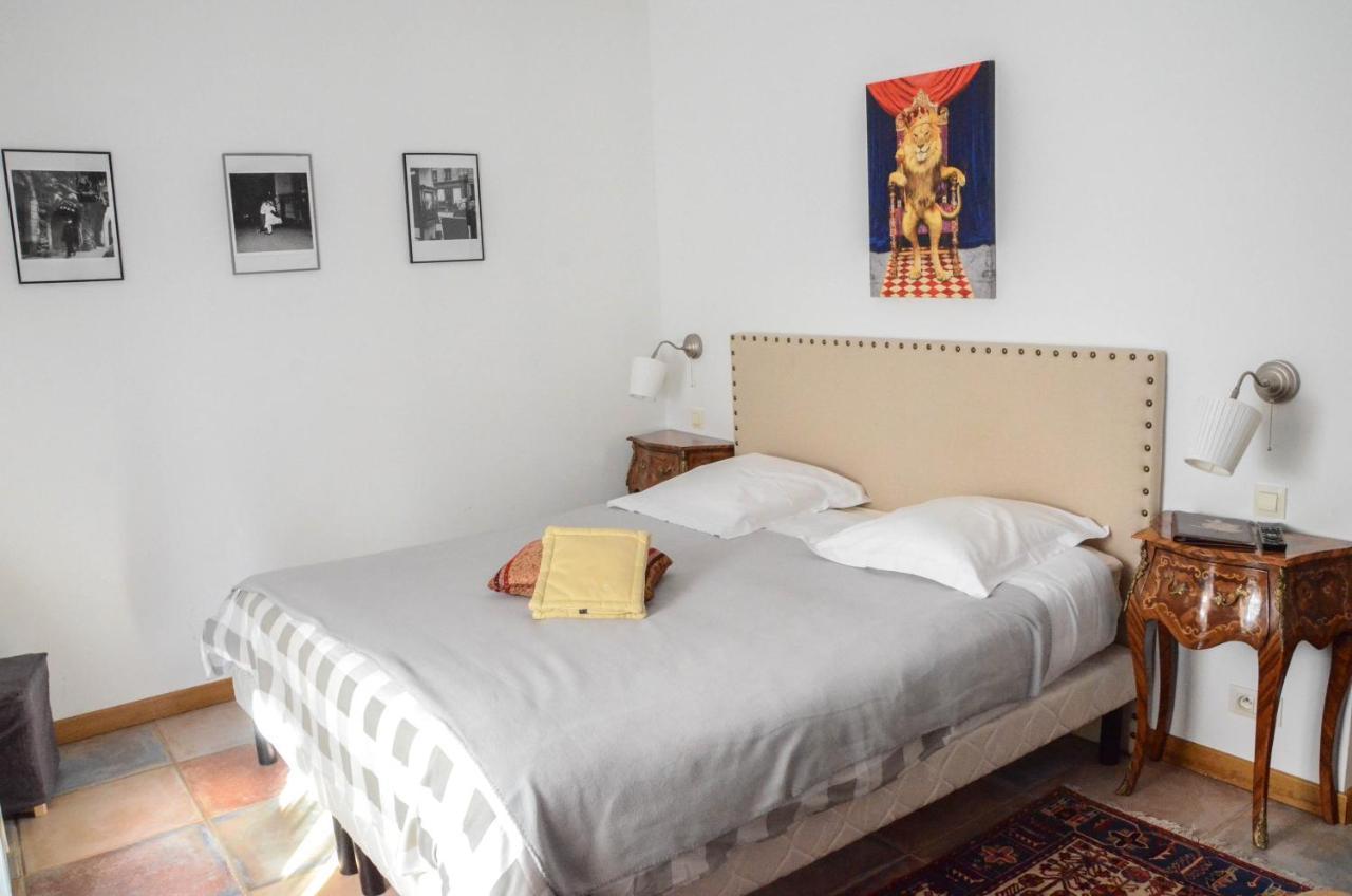 Logis Hotel La Villa Boucicaut Chalon-sur-Saone Bagian luar foto